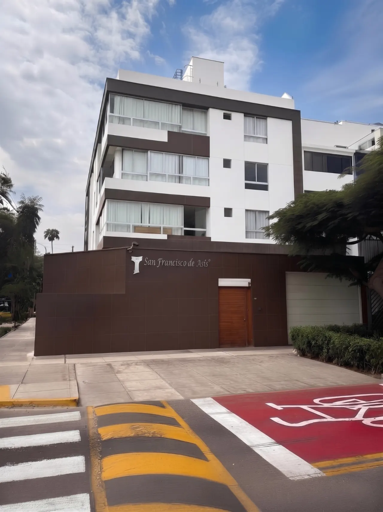Fachada — Foto 2